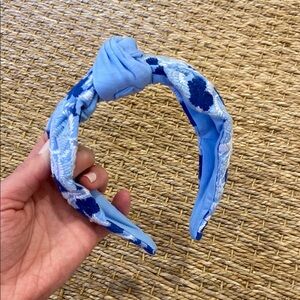 Blue Knotted Headband with Embroidered Floral Pattern